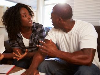 How do you introduce yourself to a beautiful woman for the first time?